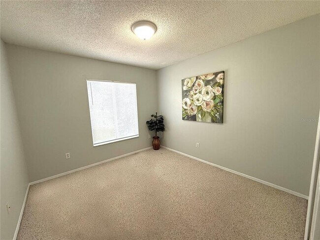 Building Photo - 2037 Fluorshire Dr