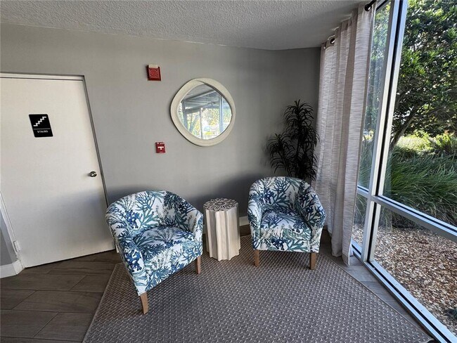 Building Photo - 5567 Sea Forest Dr