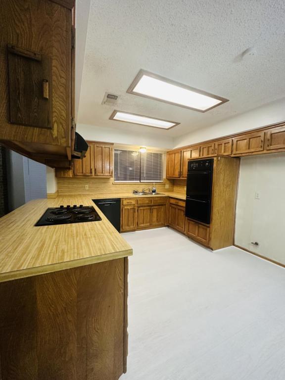 Building Photo - 316 Woodard Ln