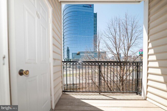 Building Photo - 1521 Spring Gate Dr.