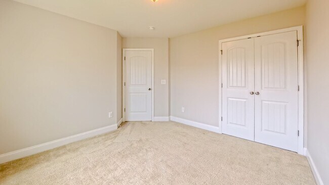 Building Photo - Beautiful Home in Mebane
