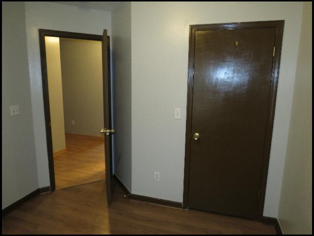 Building Photo - 19 Fox Run Cir