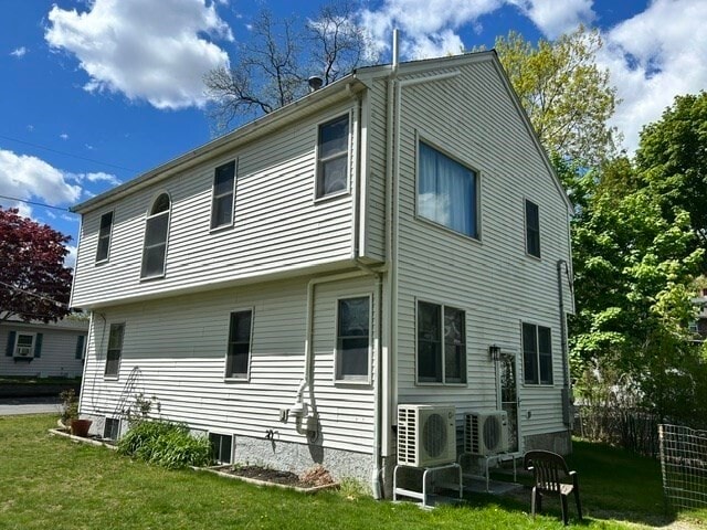 Building Photo - 12 Tarbox St