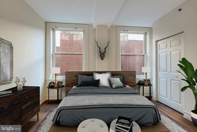 Building Photo - 204 S 17th St