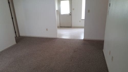 Building Photo - 1607 Sugarland Terrace