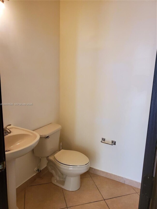 Building Photo - 13952 SW 153rd Terrace