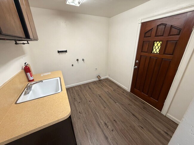 Building Photo - 3212 Korovo Ct