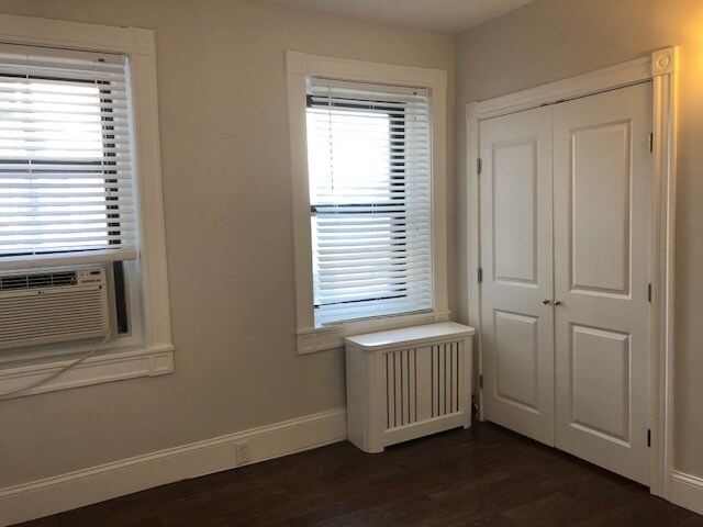 Building Photo - 81 Westland Ave