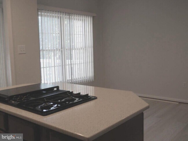 Building Photo - 2807 Cornet Ct