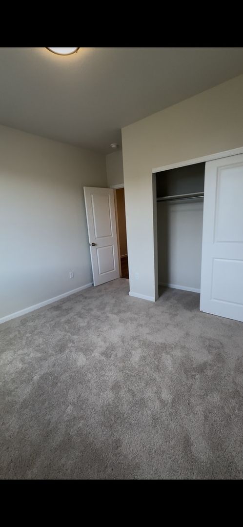 Building Photo - 274 Marlowe Dr