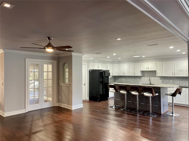 Building Photo - 4848 Hawkshead Park