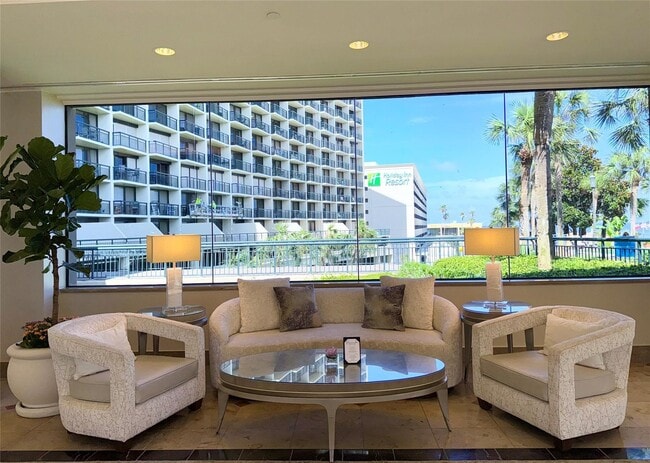 Building Photo - 5220 Seawall Blvd