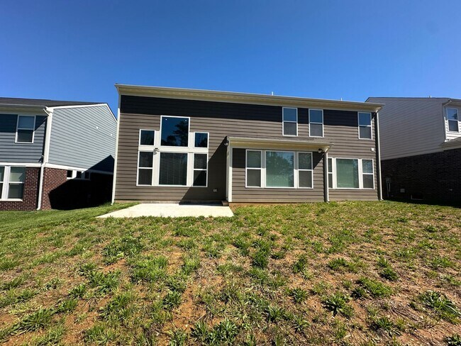 Building Photo - 10520 Vista View Dr
