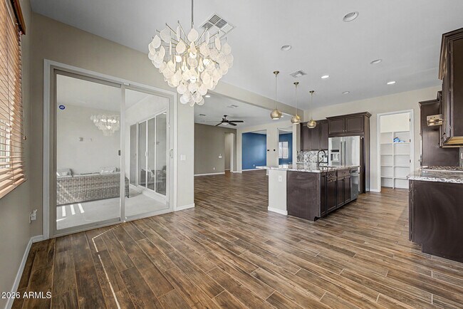 Building Photo - 5116 N 185th Ave