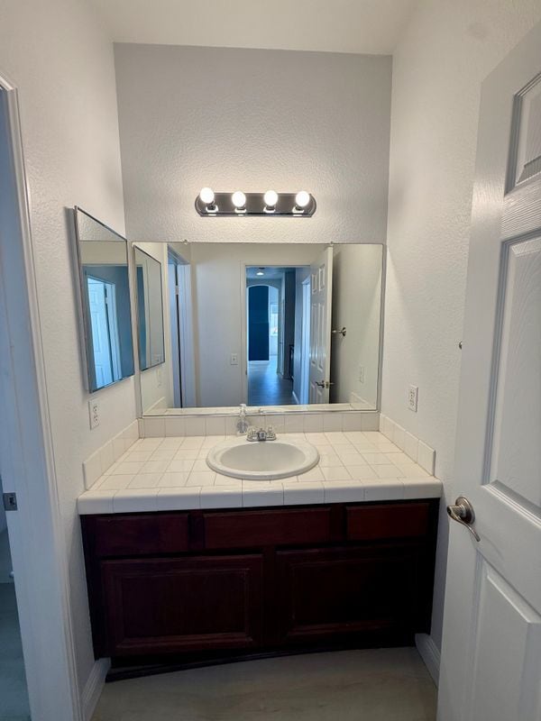 Building Photo - 1193 Woodburn Cir