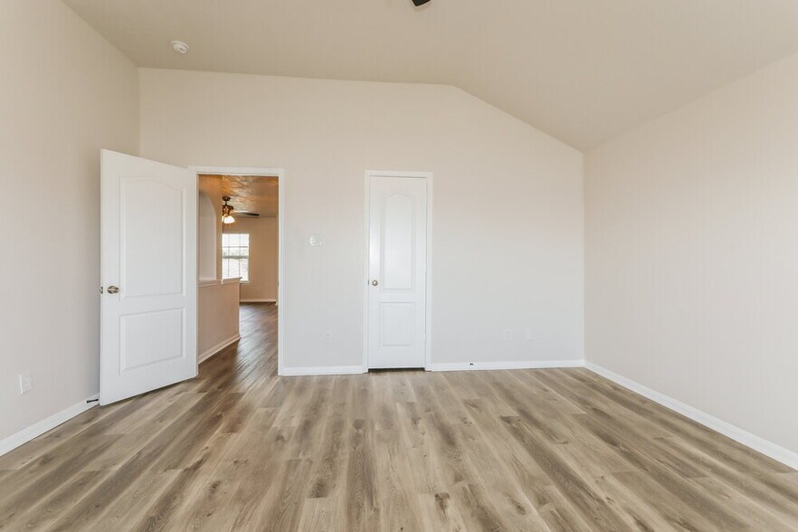 Building Photo - 19235 Anthurium Ct