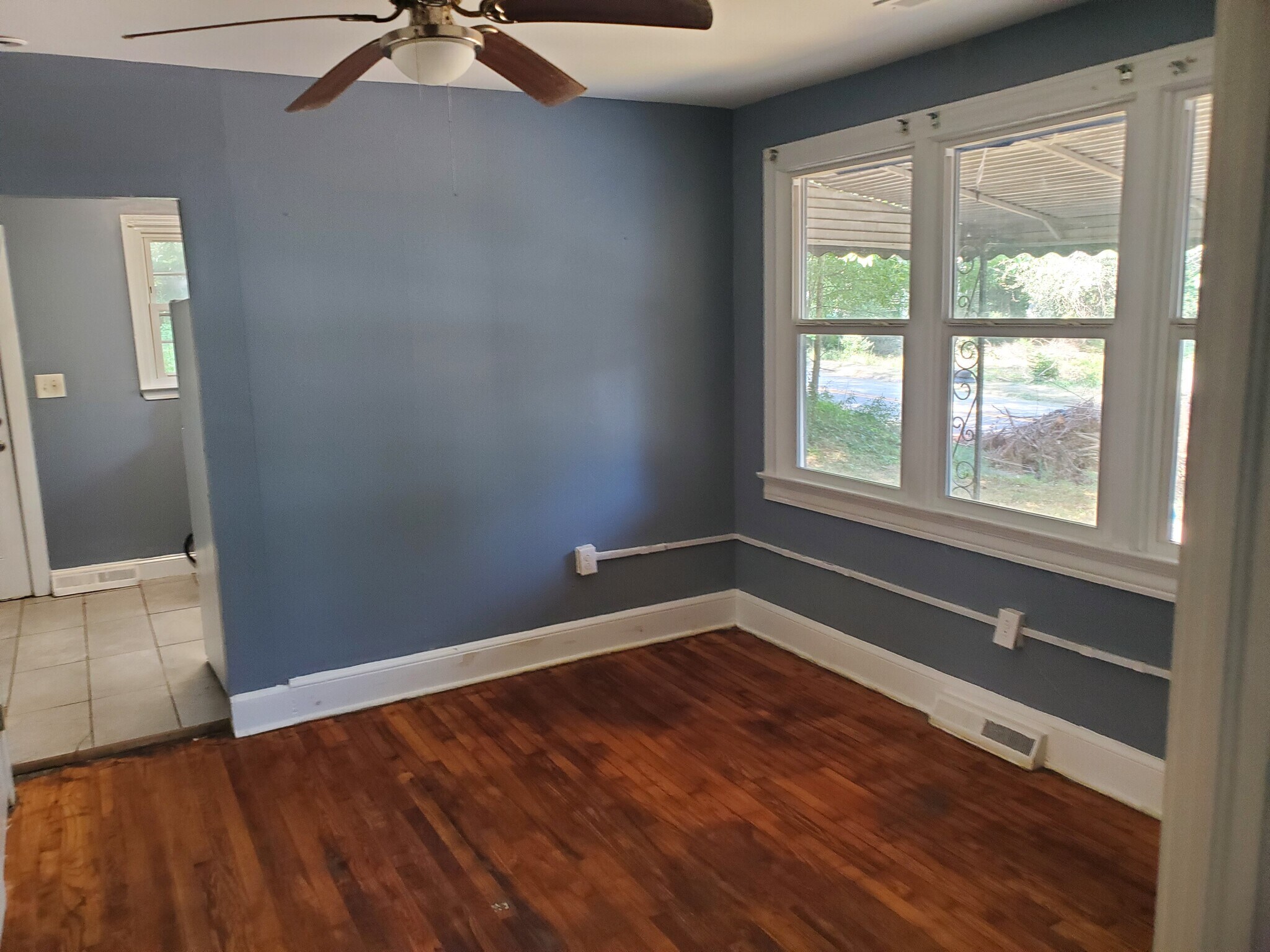 Dining Room - 1205 Tribble St