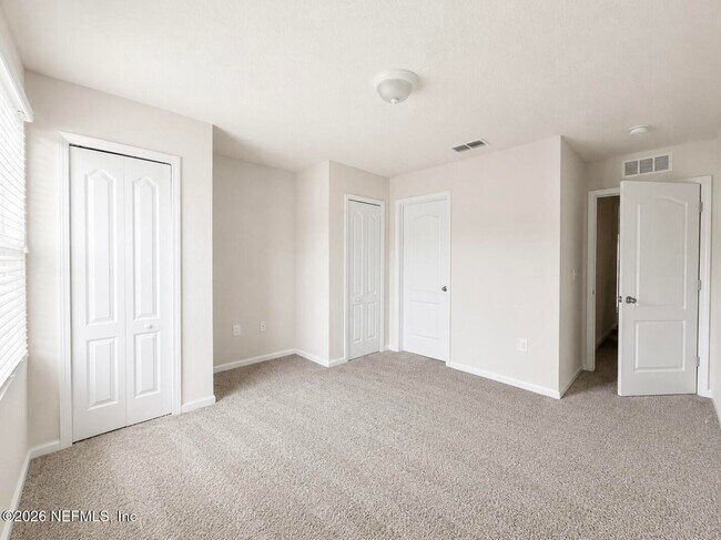 Building Photo - 650 Servia Dr