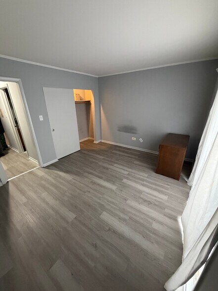 Building Photo - 821 Bode Rd