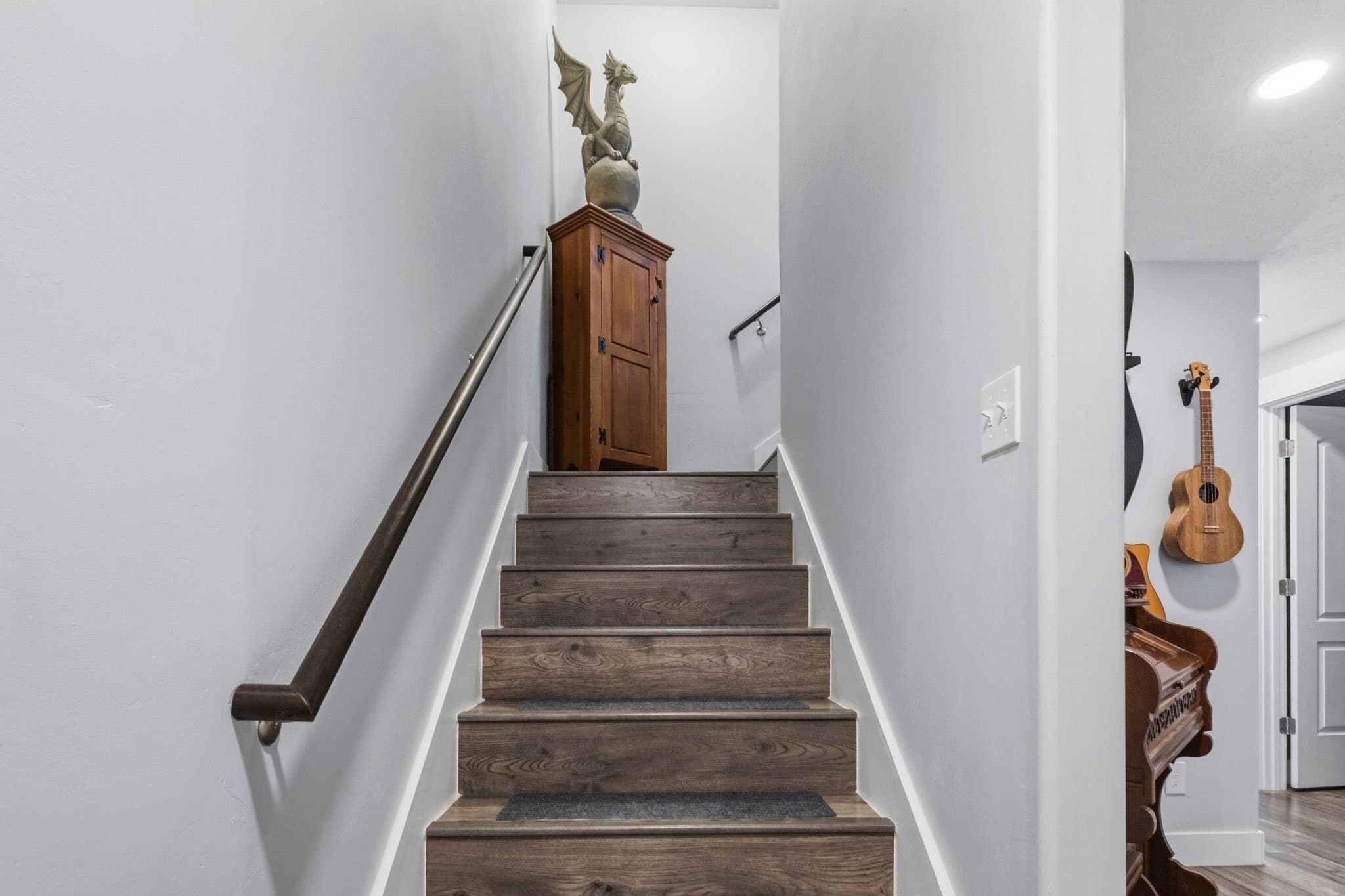 Building Photo - 4318 W Burwell Ln