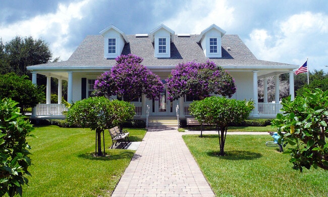 Building Photo - 246 Barbados Dr