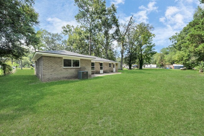 Building Photo - 13406 Shady Ln