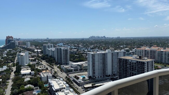 Building Photo - 3100 N Ocean Blvd