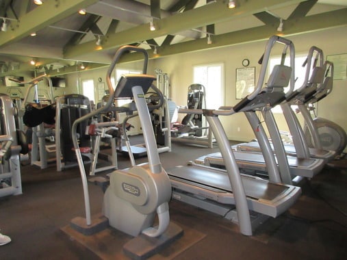Building Photo - Fully furnished 1 bedroom condo and office - Short Term Rental!