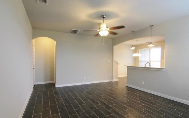 Building Photo - 117 Wickersham