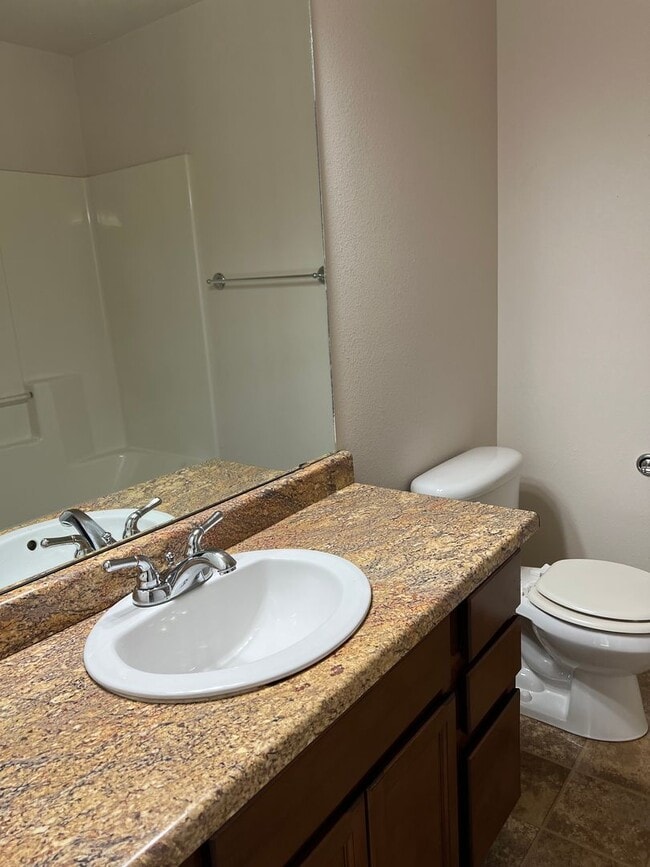 Building Photo - 4809 Garnet Way