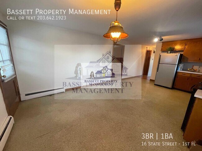 Building Photo - 16 State St