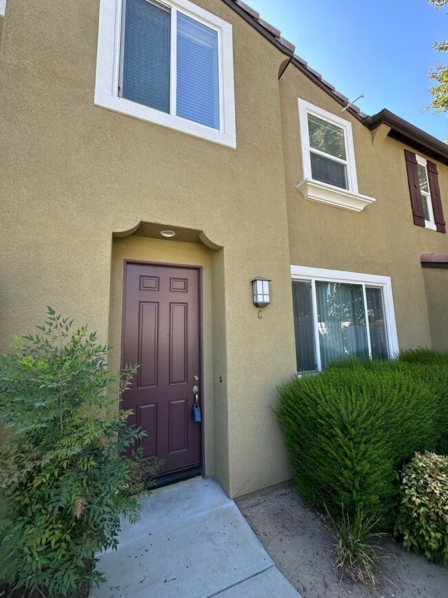 Building Photo - 3BD/2.5BA Condo - JFK