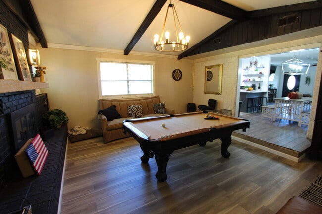 Building Photo - 41 Moriarty St NW