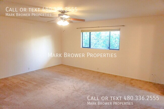 Building Photo - 505 E Loma Vista Dr