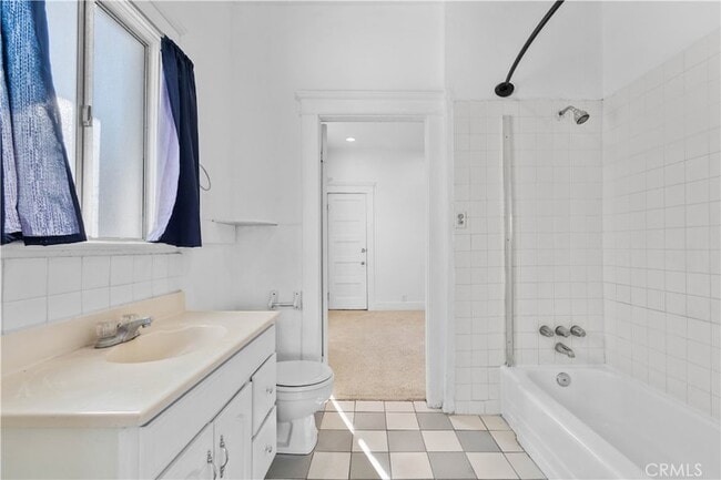 Building Photo - 1445 S Rebecca St