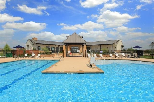 Building Photo - 2310 Bellewood Ct