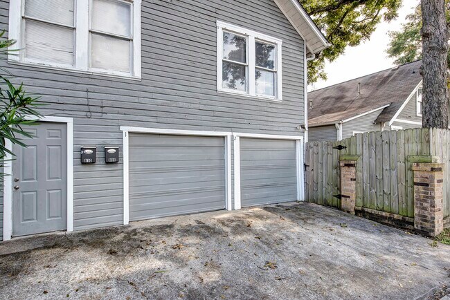 Building Photo - 1135 Woodland St