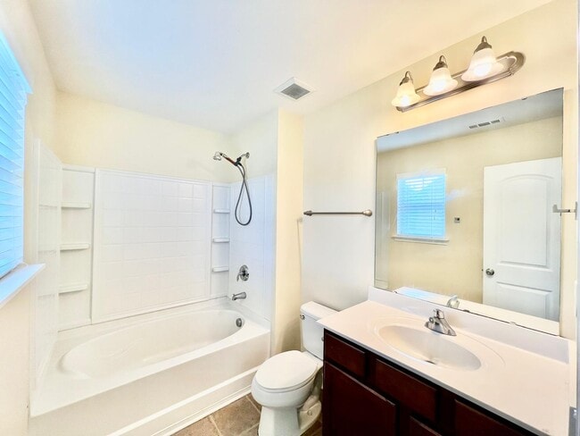 Building Photo - 7111 Adare Mews Rd