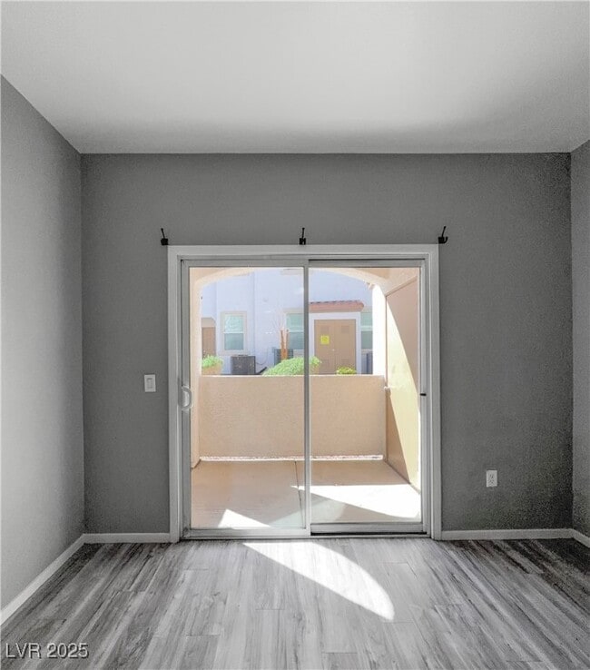 Building Photo - 50 Aura de Blanco St