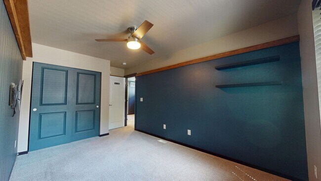 Building Photo - Charming Corner-Lot Home – Modern Comfort,...