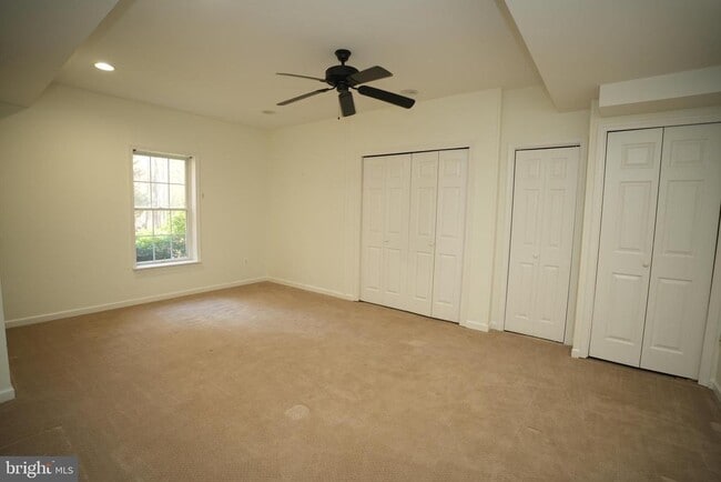 Building Photo - 23293 Misty Pond Ln