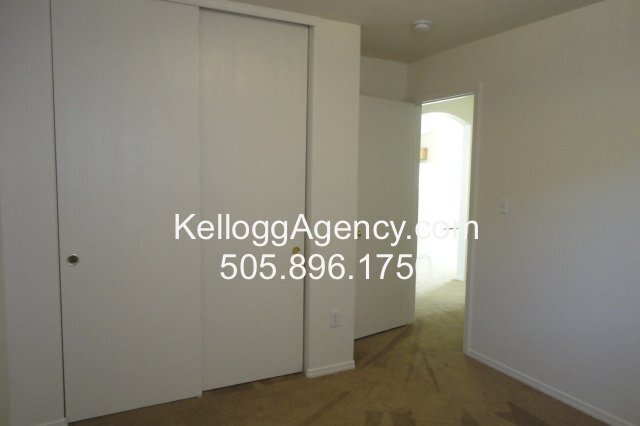 Building Photo - 3BD Plus Office/Bonus Room in Sierra Norte