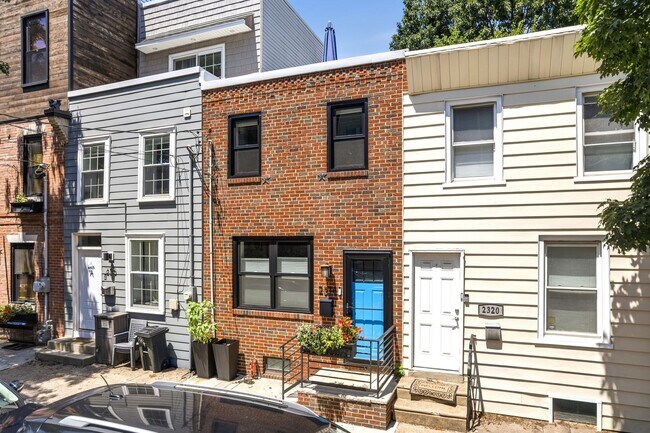 Building Photo - 2318 E Thompson St