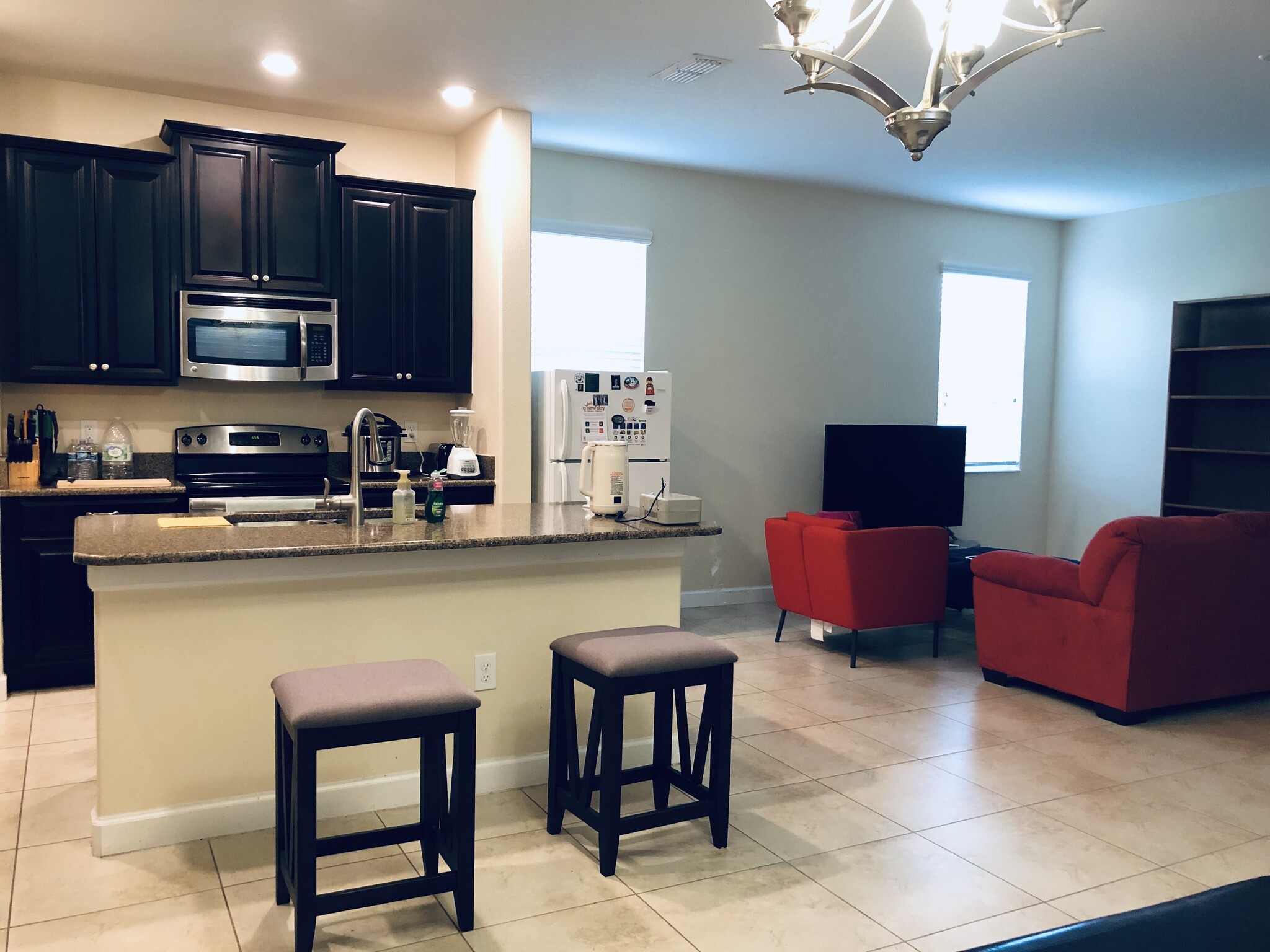 Building Photo - 15043 Evergreen Oak Loop