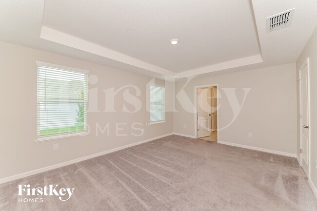 Building Photo - 4526 Birdsong Dr