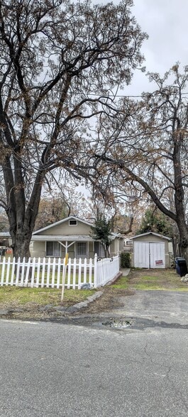 Building Photo - 1720 San Bernardino Ave