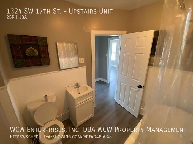Building Photo - 1324 SW 17th St