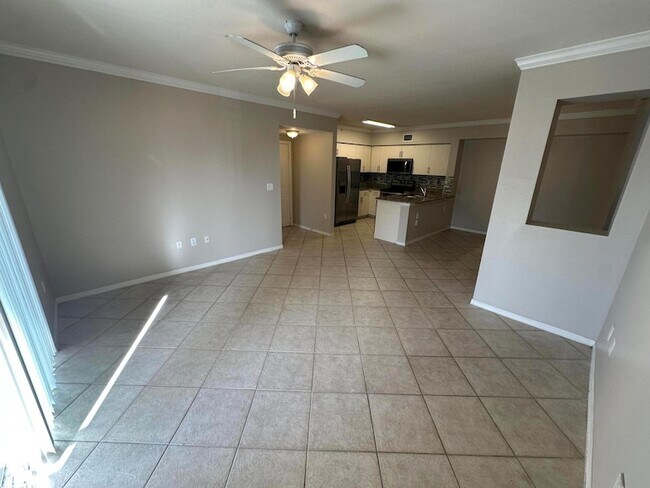 Building Photo - 6370 Emerald Dunes Dr