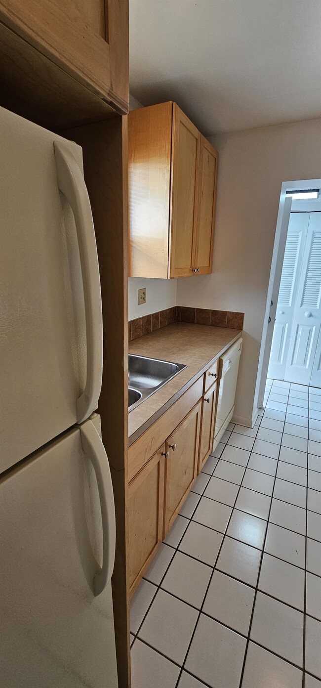 Building Photo - 2050 N Congress Ave