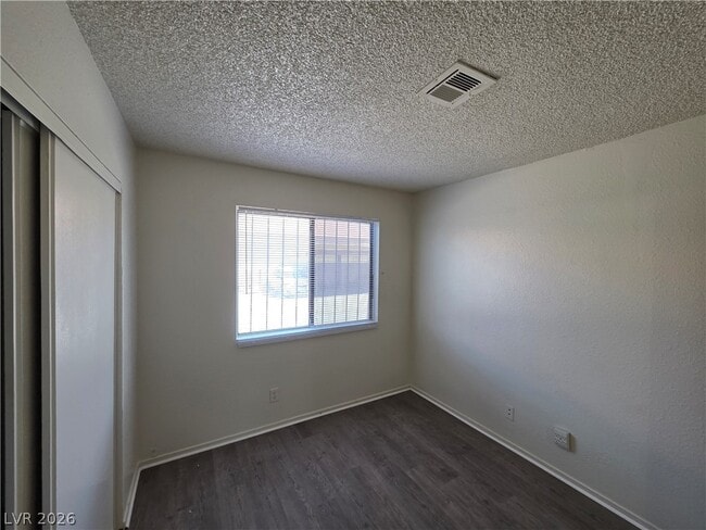 Building Photo - 4300 N Lamont St